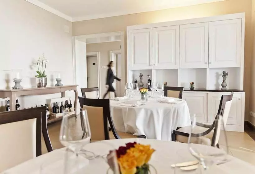 هتل Villa Giorgia Albergo In Collina