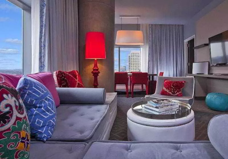 Otel W Austin