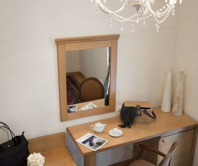 هتل Zaliki Boutique