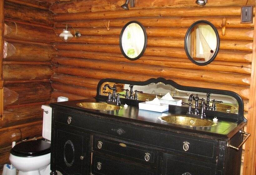 Kan à Mouche Pourvoirie Auberge Et Chalets