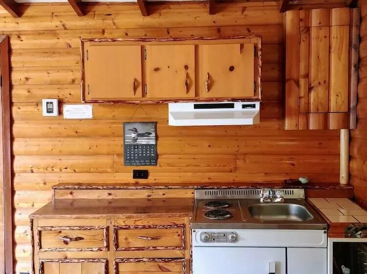 Kan à Mouche Pourvoirie Auberge Et Chalets