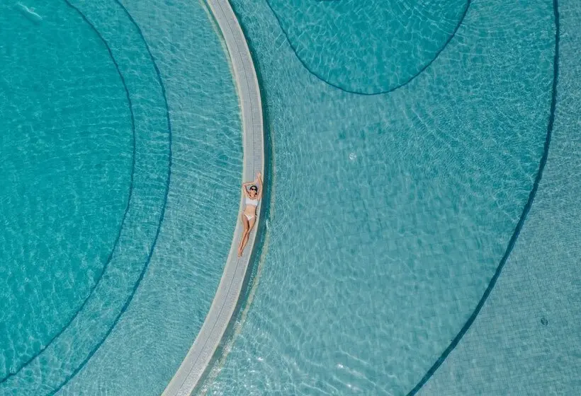 Lux Belle Mare Resort & Villas