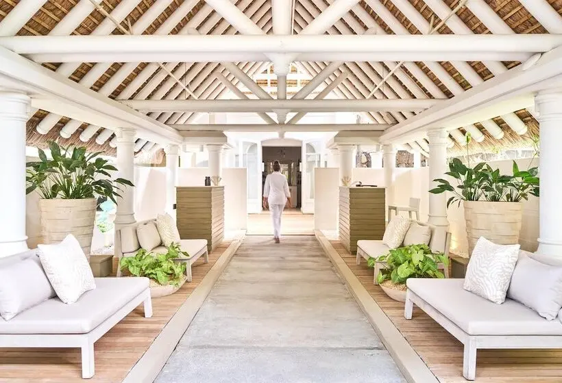 Lux Belle Mare Resort & Villas
