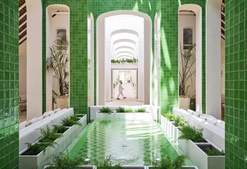 Lux Belle Mare Resort & Villas