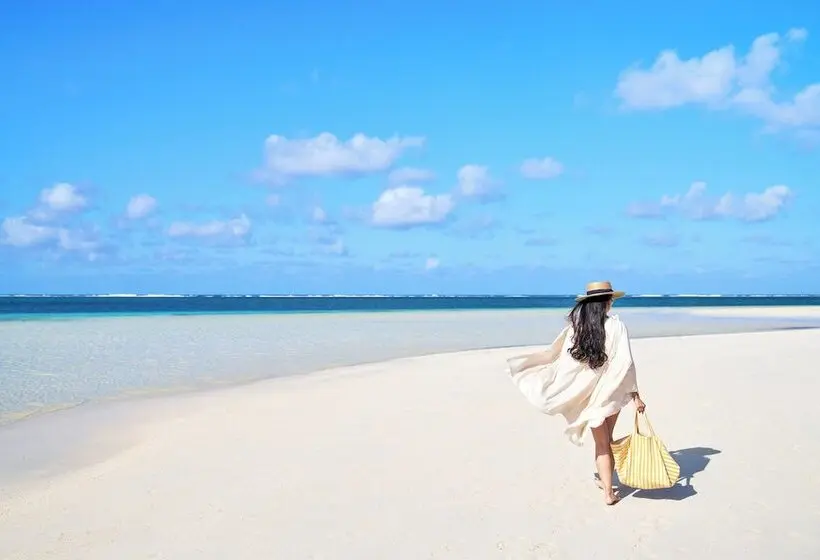 Lux Belle Mare Resort & Villas