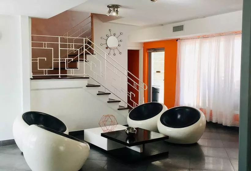 汽车旅馆  Travelodge By Wyndham Miami Biscayne Bay