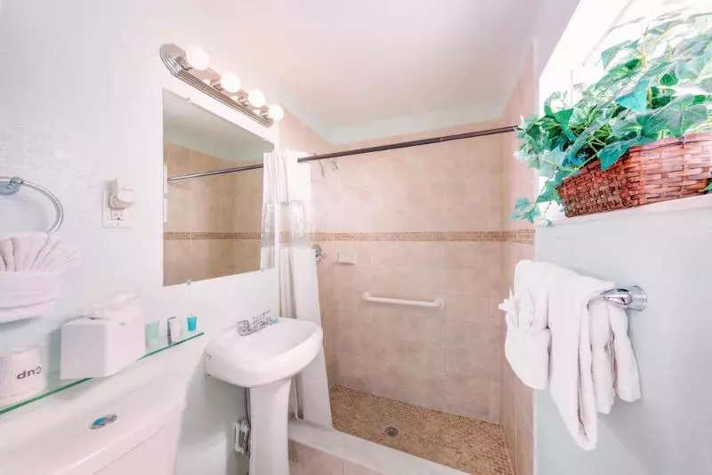 리조트 Creekside Inn Islamorada