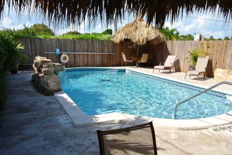 리조트 Creekside Inn Islamorada