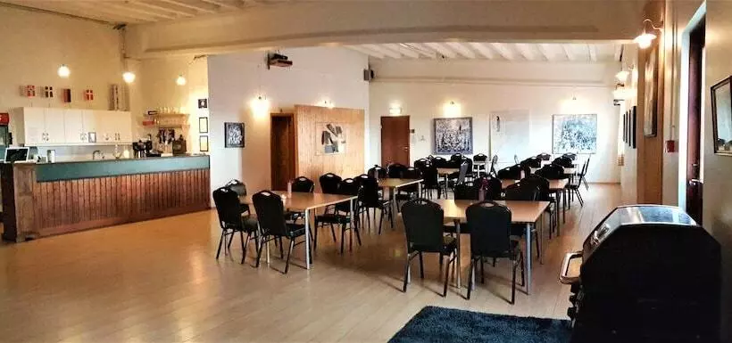 هتل Art Hostel