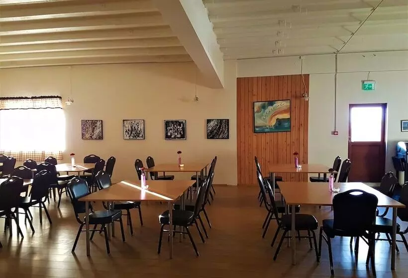 هتل Art Hostel