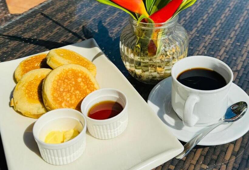 Hotel Damires Hills Farm And Spa Resort