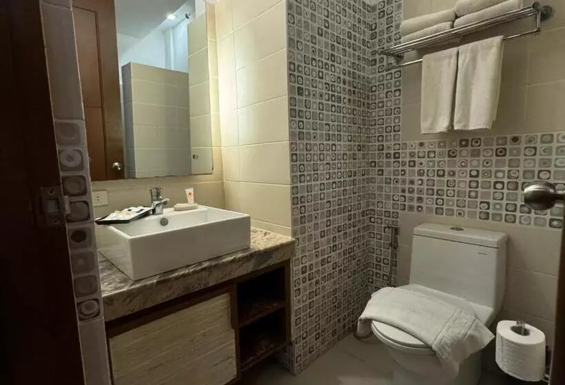 ホテル Damires Hills Farm And Spa Resort