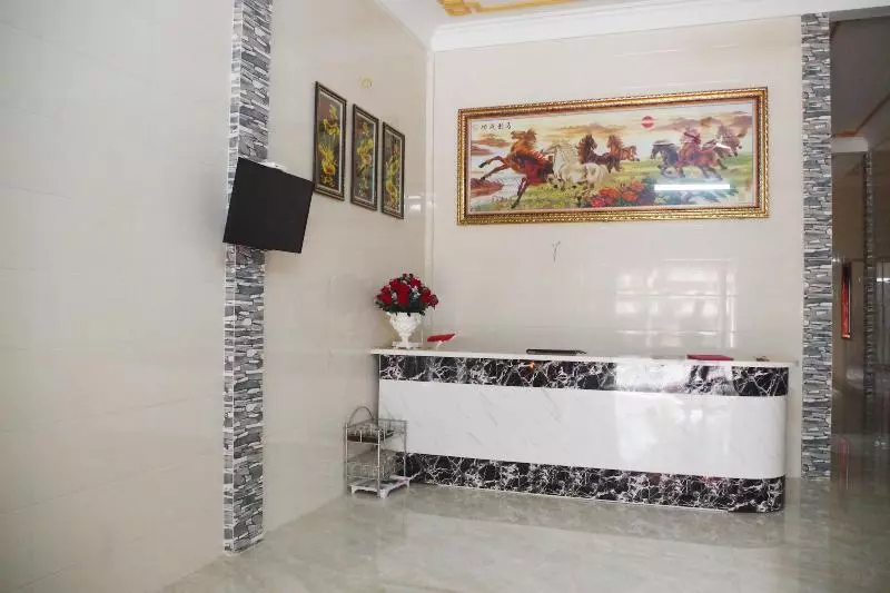 هتل Golden Forest Homestay
