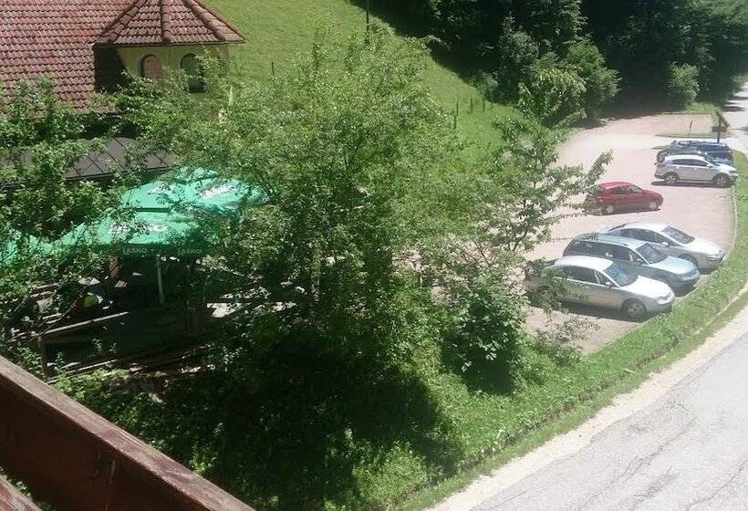 هتل Guest House Hober