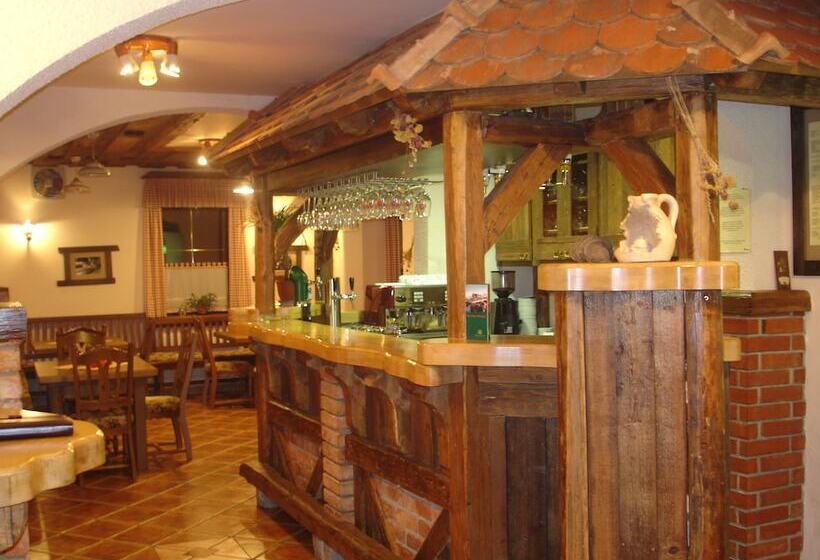 هتل Guest House Hober