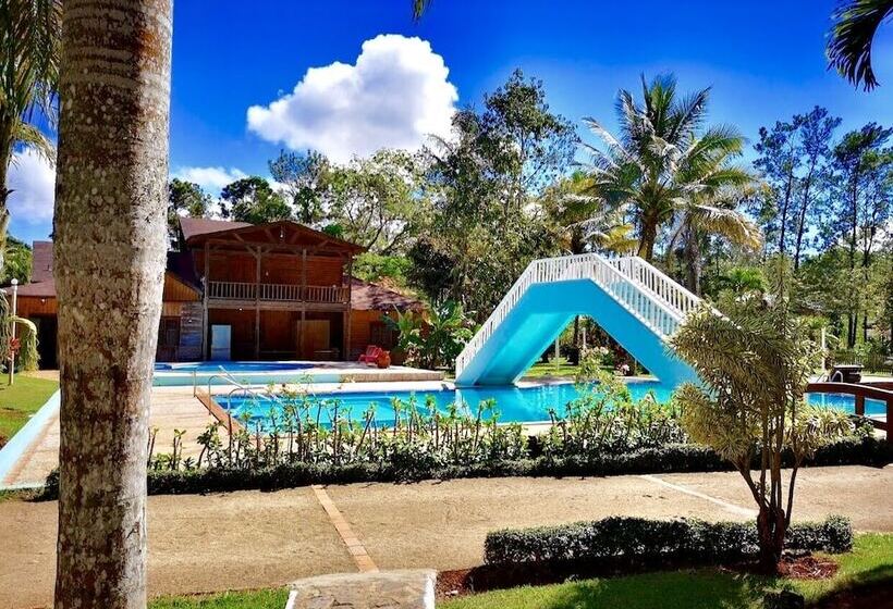 هتل Jardines Del Montaña