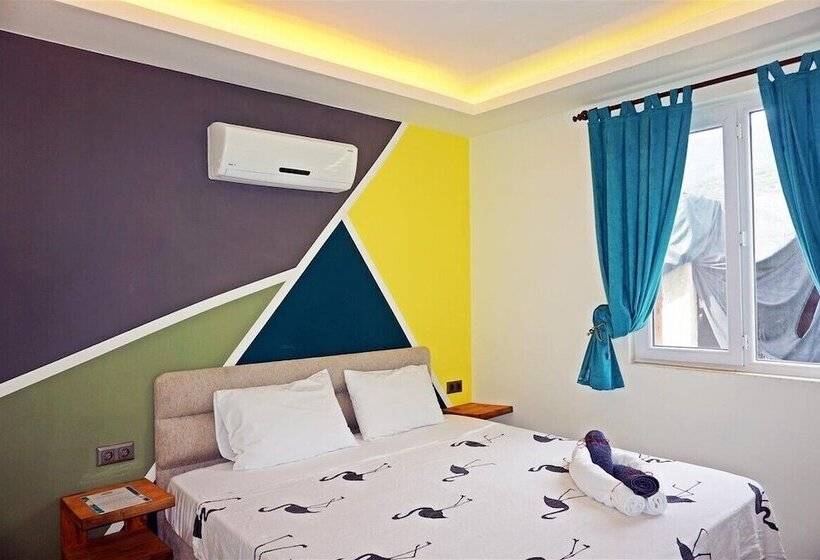 فندق Kas 11 Oda Boutique Pension