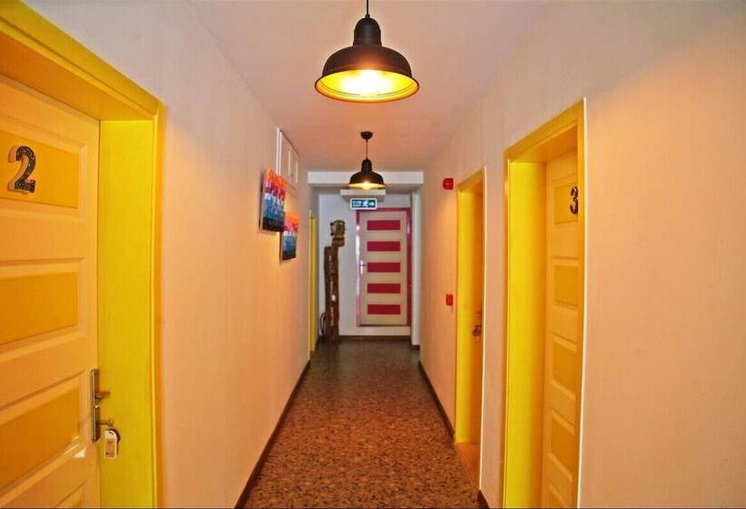 فندق Kas 11 Oda Boutique Pension