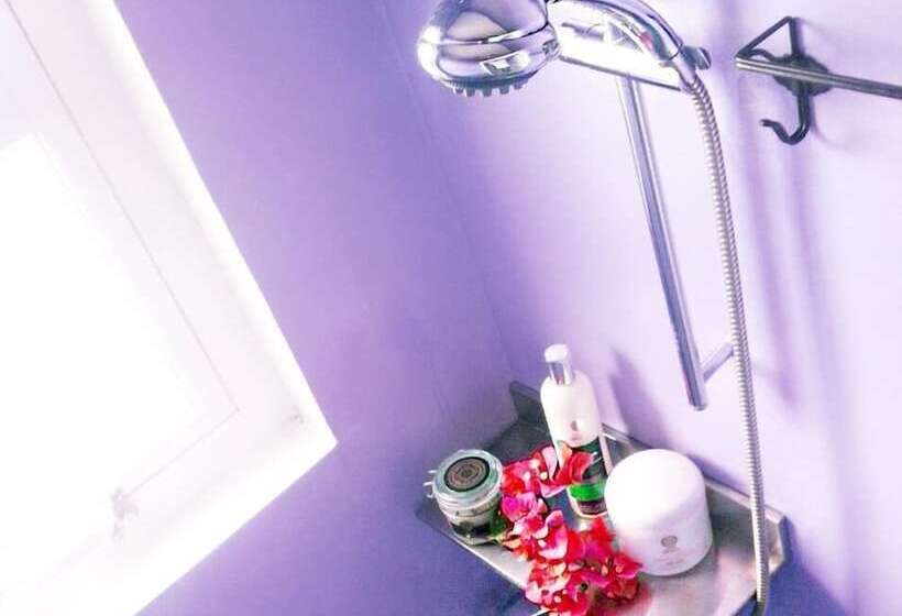 هتل L'ile Maurice Hostel