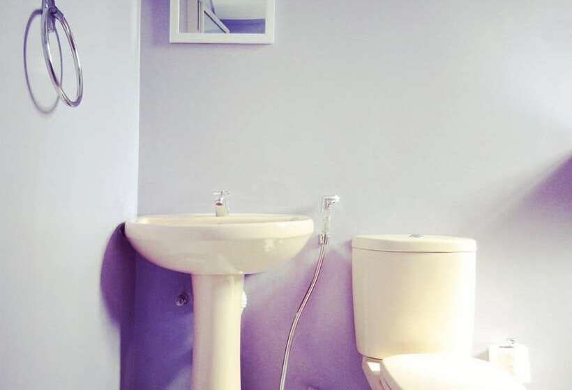 هتل L'ile Maurice Hostel