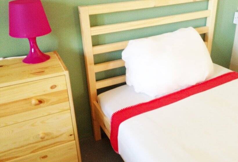 هتل L'ile Maurice Hostel