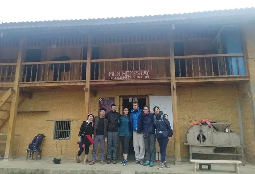 هتل Mun Homestay