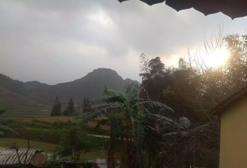 هتل Mun Homestay