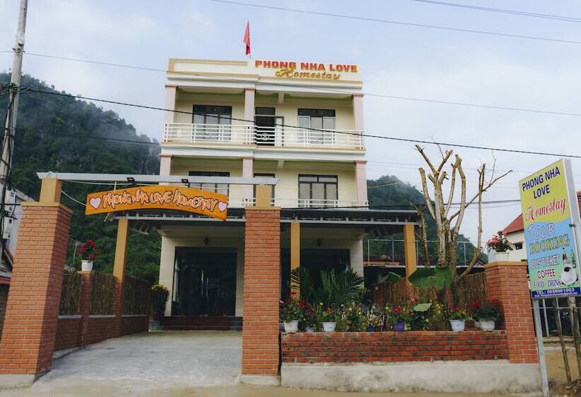 هتل Phong Nha Magic Fingers Homestay And Spa