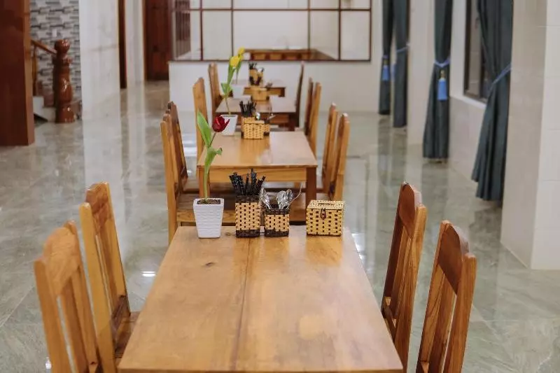 هتل Phong Nha Magic Fingers Homestay And Spa