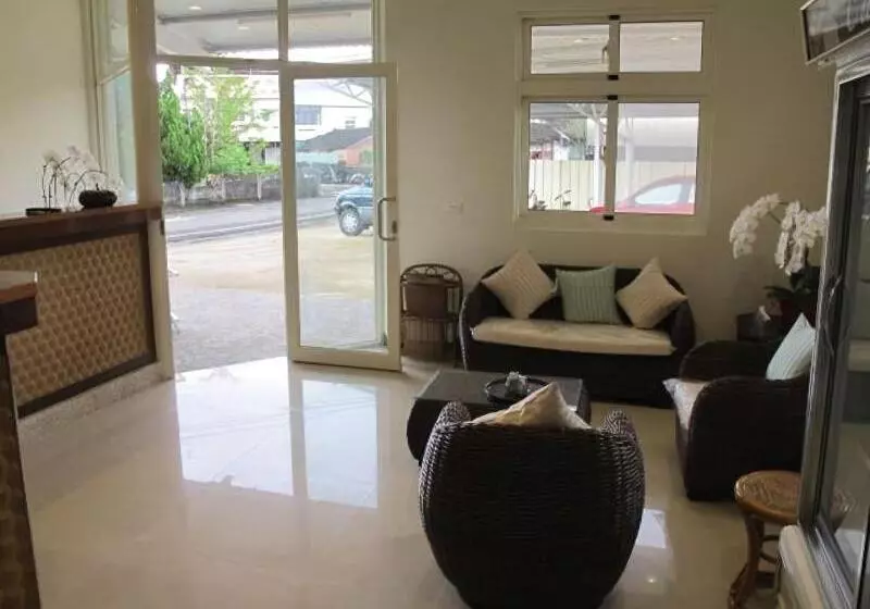 هتل Sunup Coffee Homestay