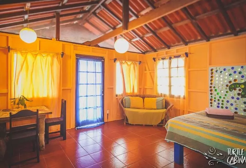 هتل Tesoro Escondido Lodge And Cabins