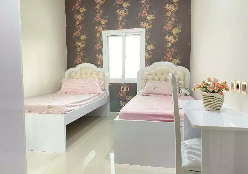 Majatalo Guesthouse Putri Griya Fikarda