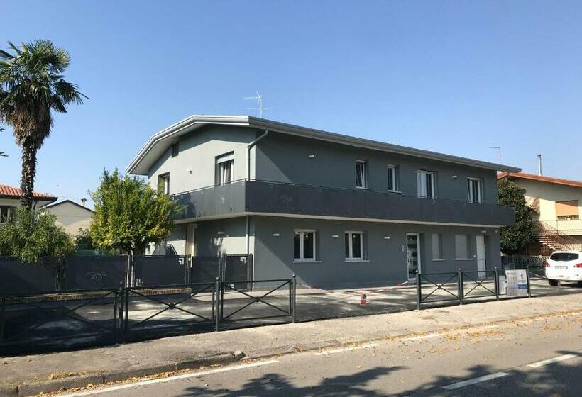 住宿加早餐  Alloggi Al Melograno