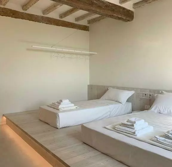 Hotelli La Pervinca  Ospitalita, Natura, Cura