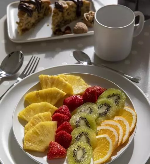 Hotelli La Pervinca  Ospitalita, Natura, Cura