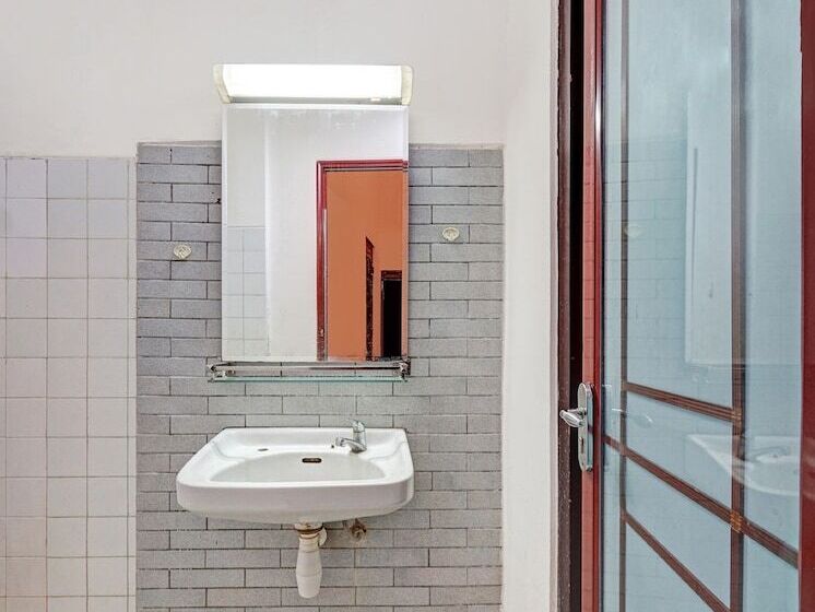 Szálloda Oyo 90676 Oryza