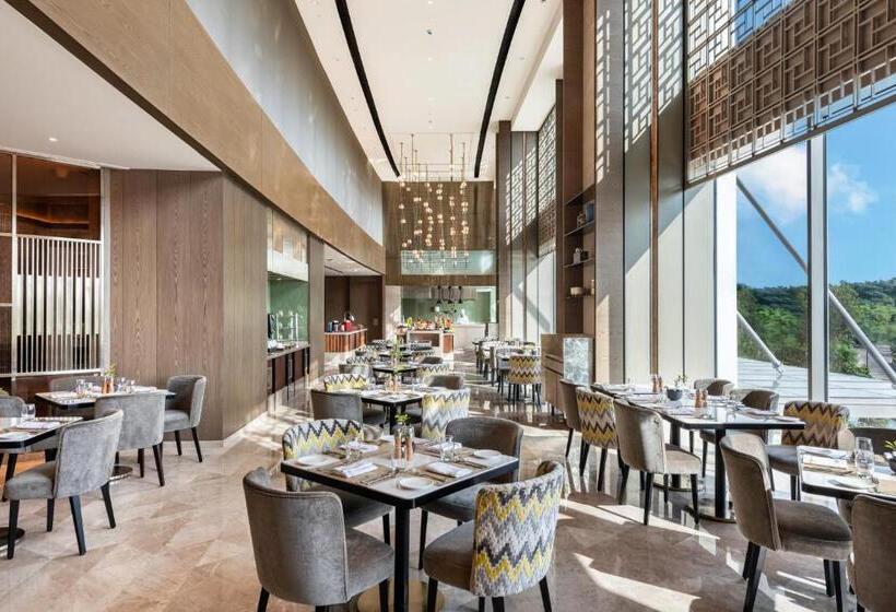 בית מלון כפרי Taj Lakefront Bhopal