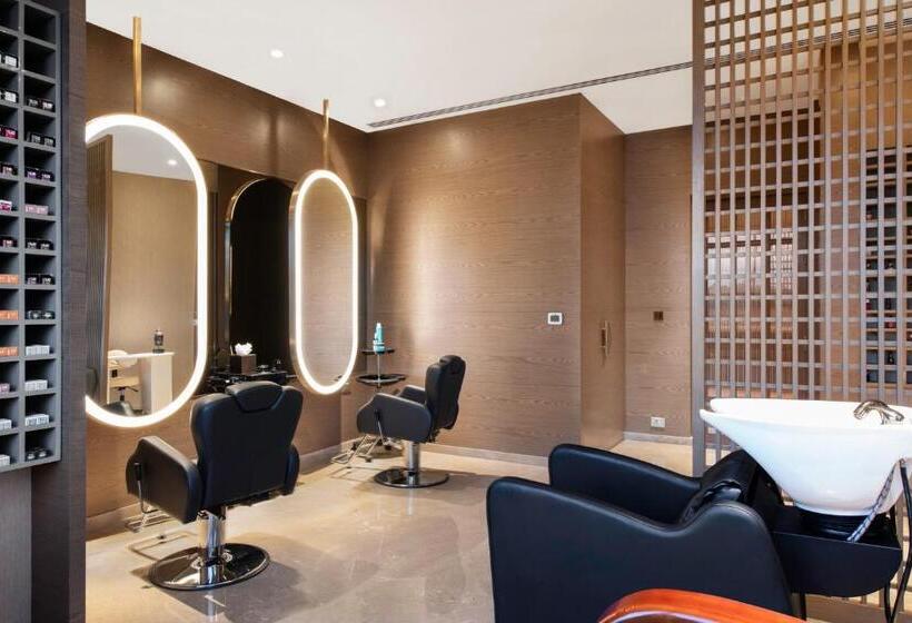 בית מלון כפרי Taj Lakefront Bhopal