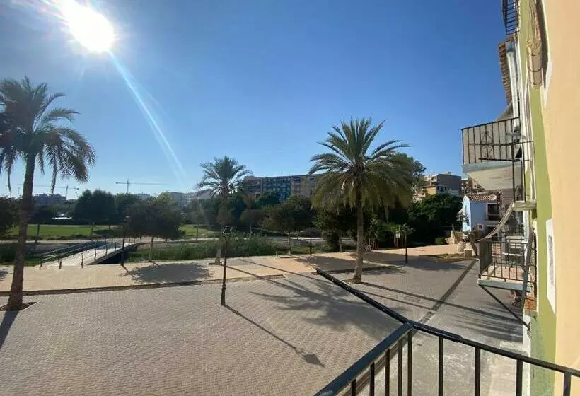 پانسیون Apartamento Muy Cerca De La Playa
