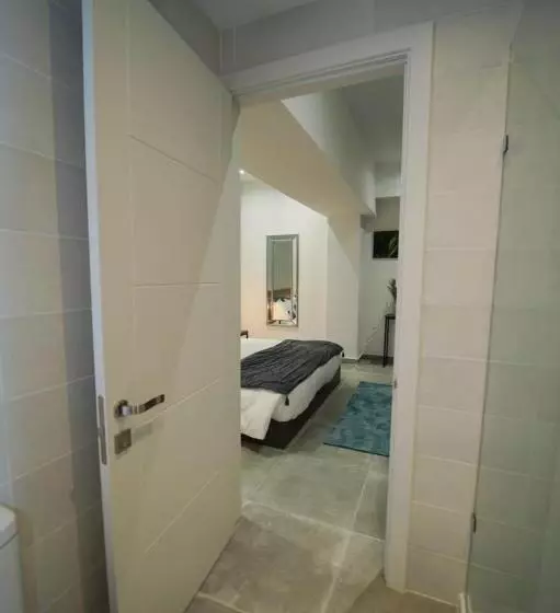 Majatalo Guest House Capital Inn