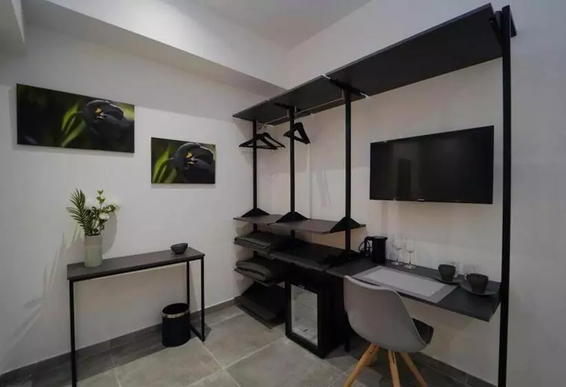 Majatalo Guest House Capital Inn