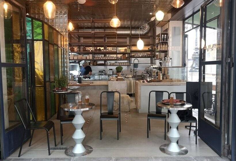 膳宿费 La Maison Verte Sete