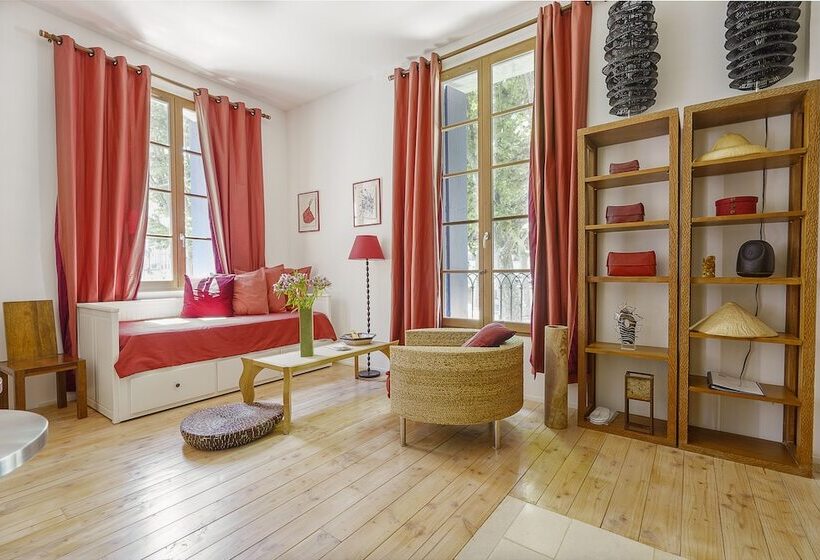 Пансион La Maison Verte Sete