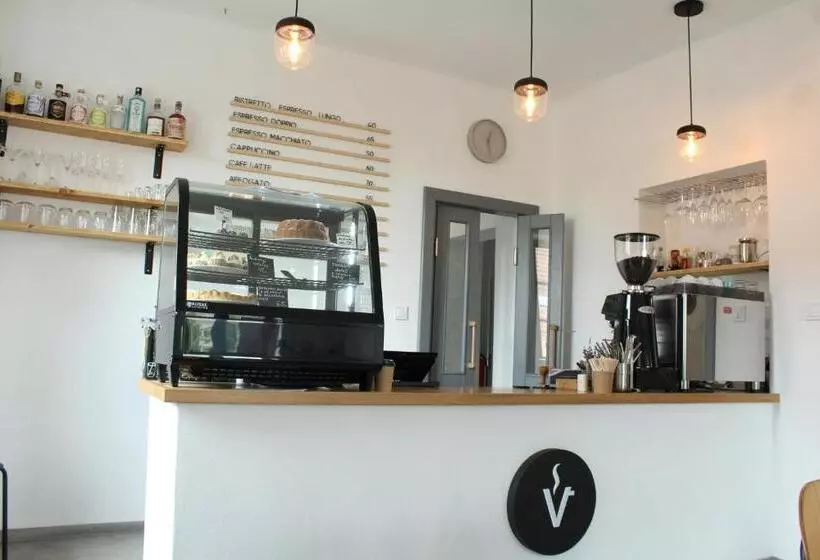 ベッドアンドブレックファースト Kafe V Obýváku