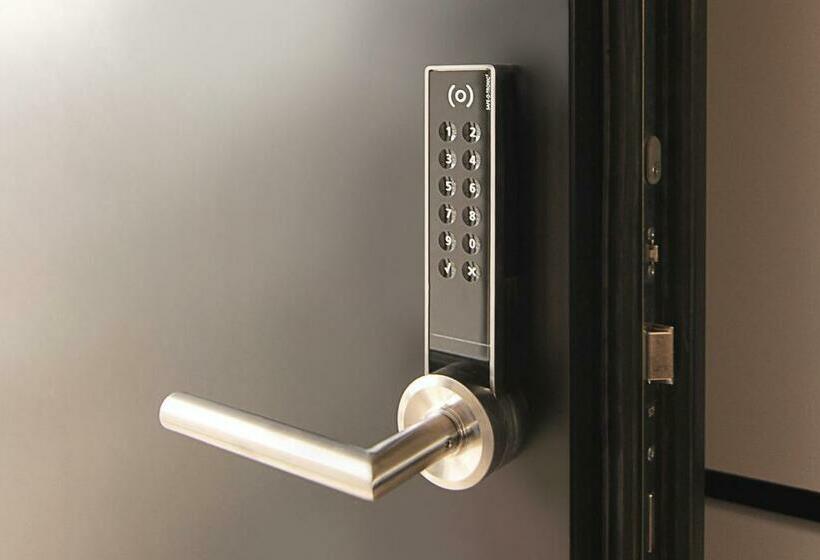 Gr Hotel By Wmm Hotels