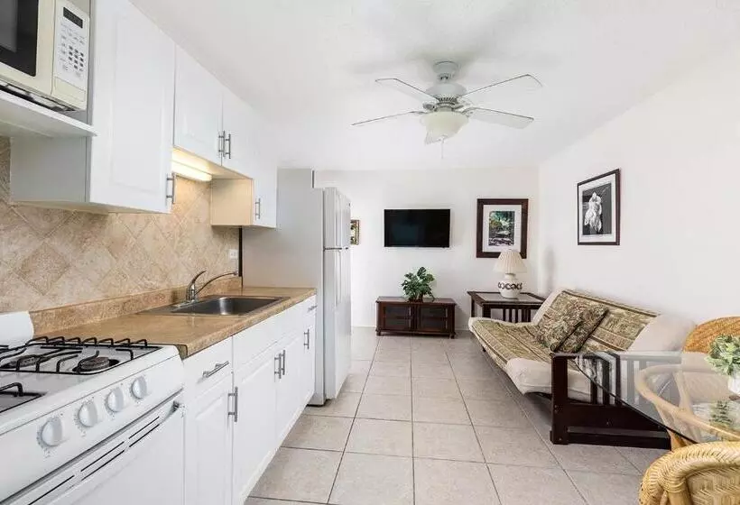 Hotelli Gulf View Waterfront Resort