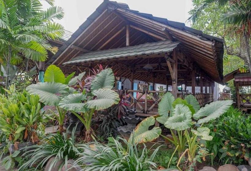 فندق Reddoorz Syariah Near Stasiun Pekalongan 3