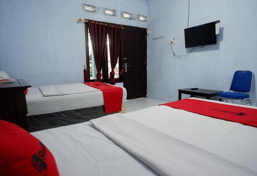 فندق Reddoorz Syariah Near Stasiun Pekalongan 3