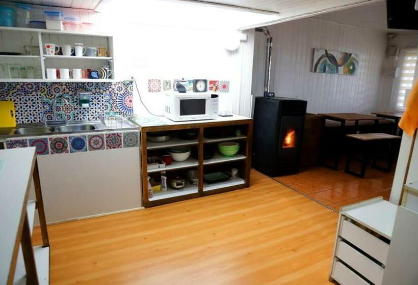 ペンション Si Po Hostel