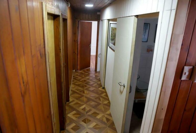 ペンション Si Po Hostel